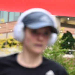 Person 1070