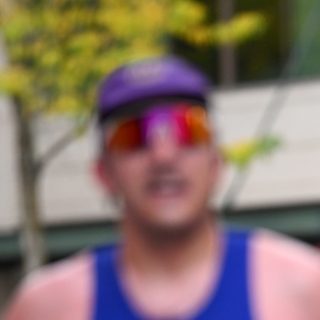 Person 900